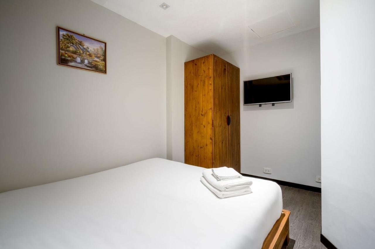 Go Inn Sukhumvit 20 Bts Asoke-Phrom Phong X 방콕 외부 사진